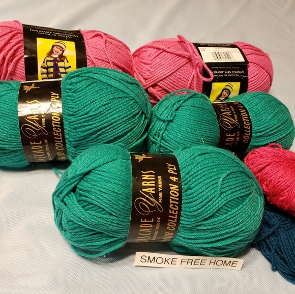 Lion brand/Cascade Yarn - Picture 5 of 5